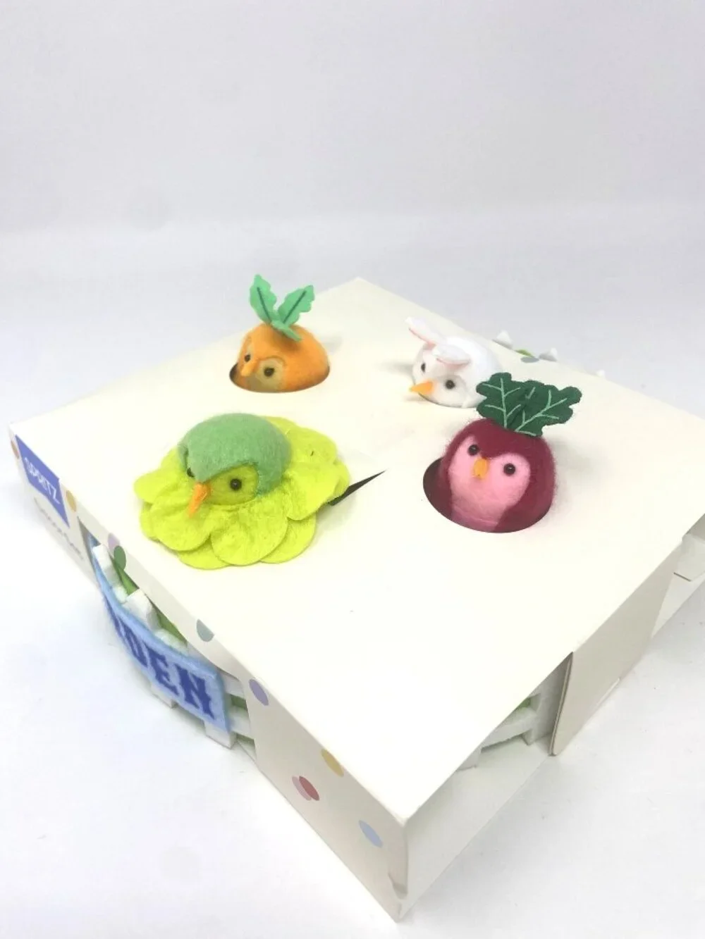 Featherly Friends™ Easter Decorative Garden Set - Spritz™ Decor 2026
